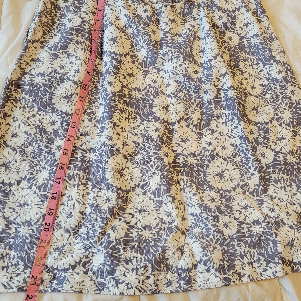 L.L Bean womans classic fit A-line linen & cotton blend floral skirt size large - Picture 4 of 14